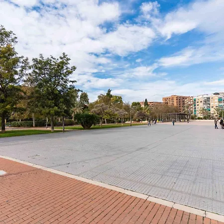 Invalencia Valls Flat דירה *