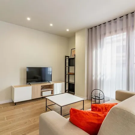 Διαμέρισμα Brand New And Stylish 1 Bdr By Invalencia