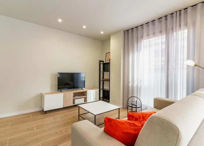 Invalencia Valls Flat شقة فالنسيا