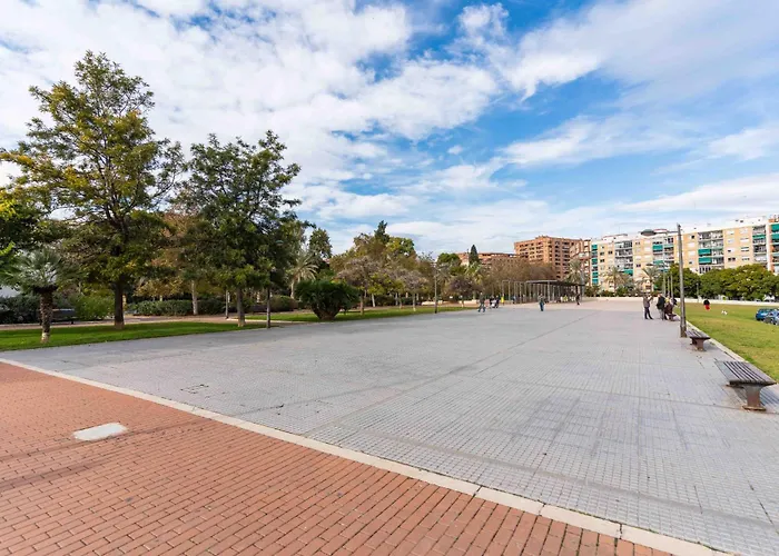 Invalencia Valls Flat شقة *